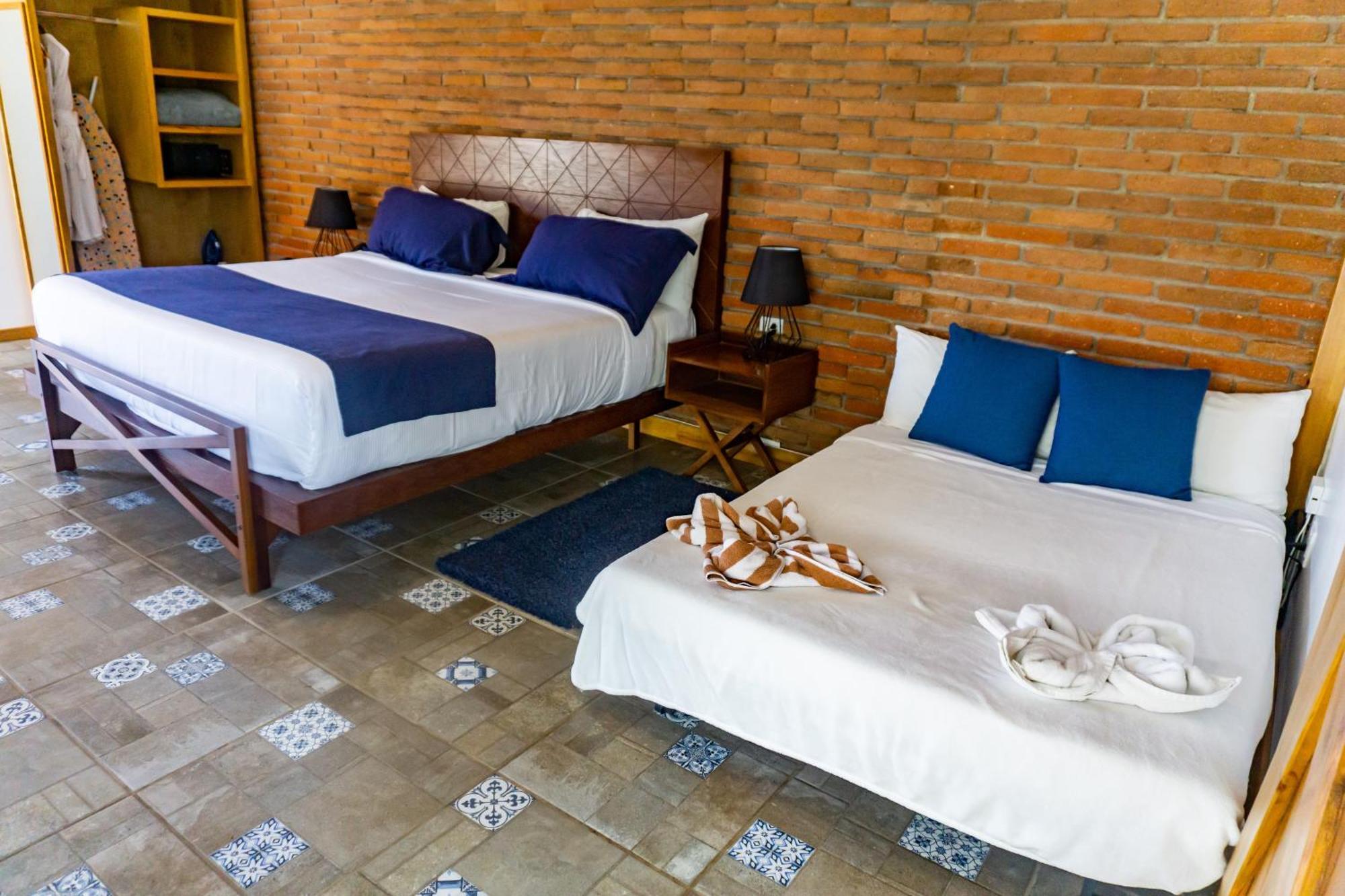 Ojo Azul Resort Вале де Гуадалупе Екстериор снимка