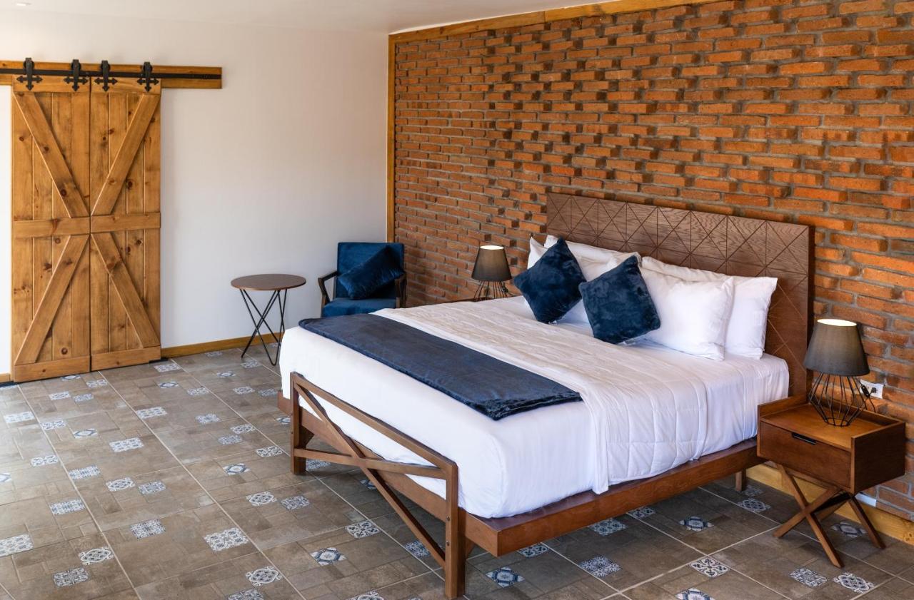 Ojo Azul Resort Вале де Гуадалупе Екстериор снимка